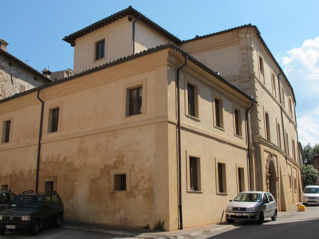 Bed and Breakfast Palazzo Bonfranceschi à Belforte del Chienti Extérieur photo